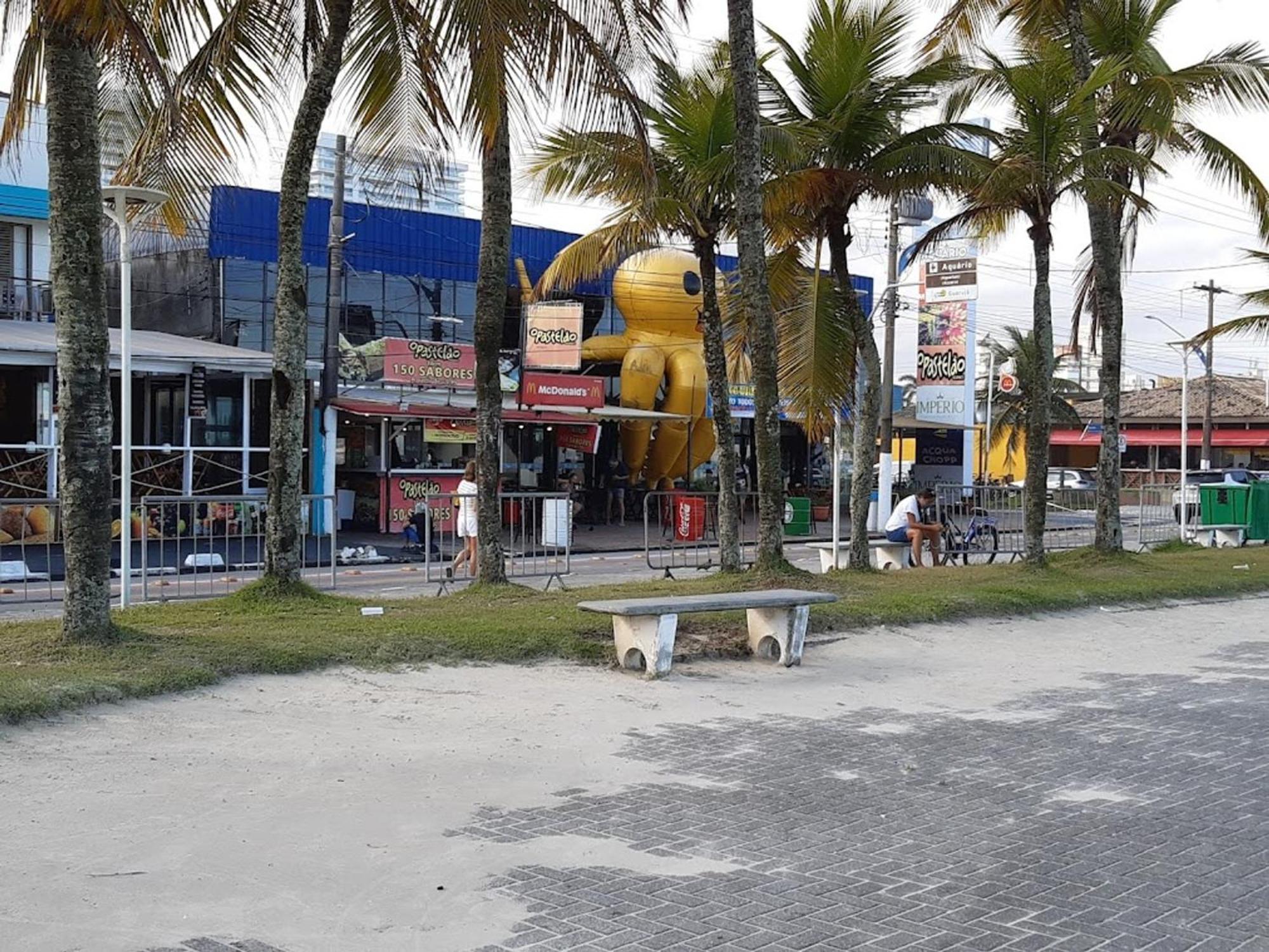 Biwa Condominio Cm Piscina, 1Garagem, Wi-Fi 300 Mega, Central De Vigilancia Remota , Centro Do Guaruja Proximo A Praia E Comercio, Horarios Check-In E Check-Out Flexiveis Zewnętrze zdjęcie